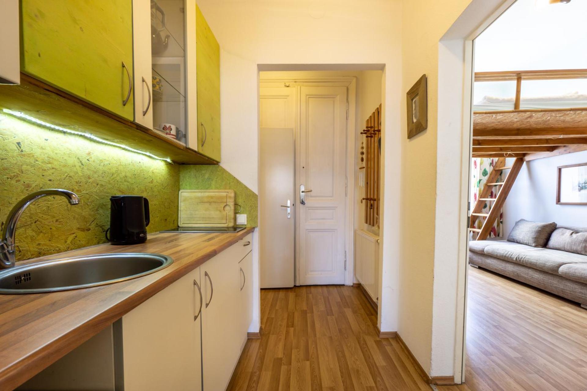 Apartment 5 Stops Away From City-Centre Wien Exterior foto